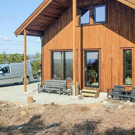 Holiday home 2 Bedroom Stunning In